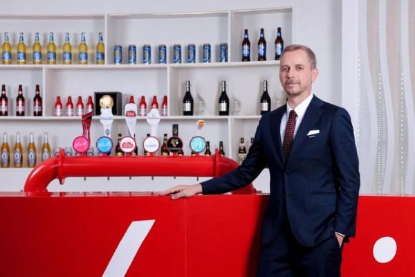 配资知识网配资 百威中国新总裁盛锦华“首秀”，高端啤酒巨头接下来要怎么干？