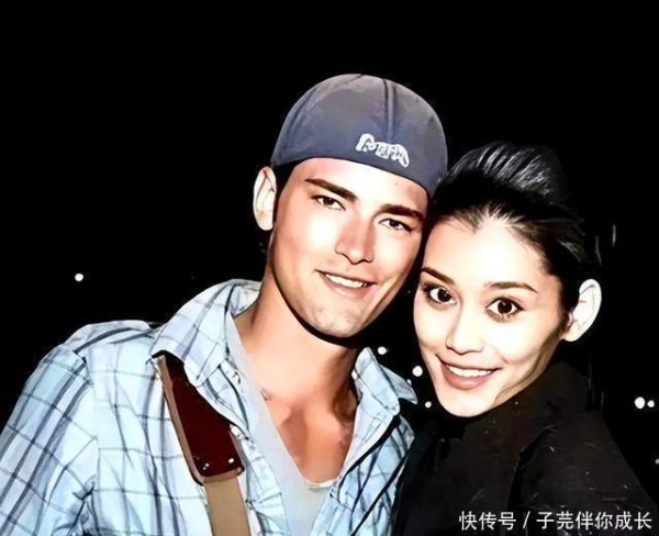 配资门户网中心官网 奚梦瑶前男友曝光！17岁还被当路人，如今霸屏2026年米兰男装周